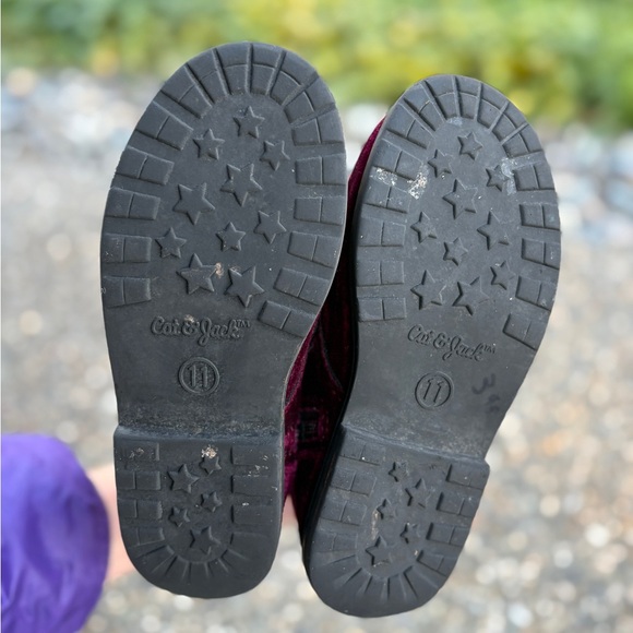 Cat & Jack Velvet Boots - Picture 5 of 5